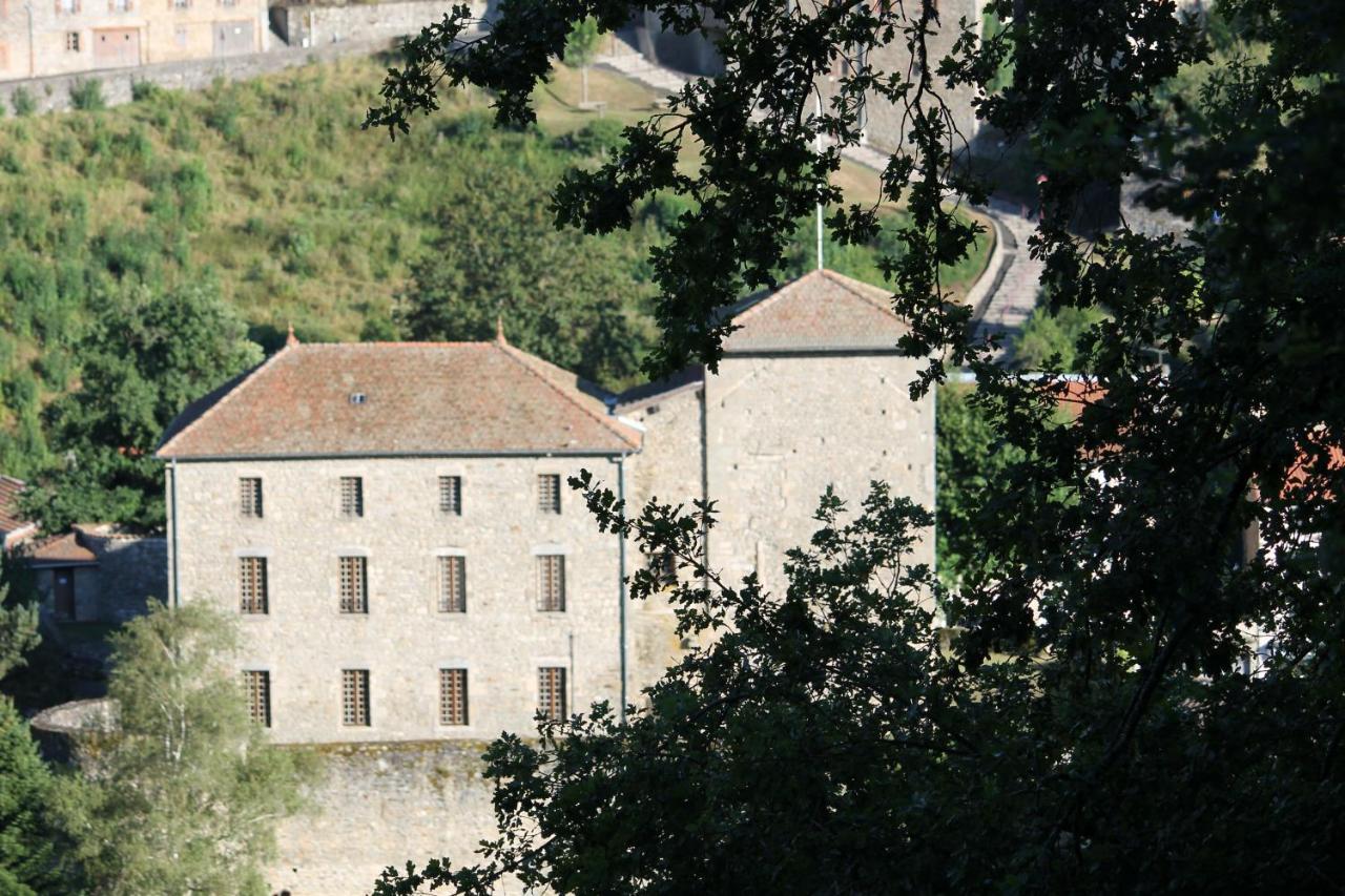 Chambre Bounty, B&B, Cuisine Privee, Lit Queen Size, Terrasse, Parking, Garage Olliergues Exterior foto