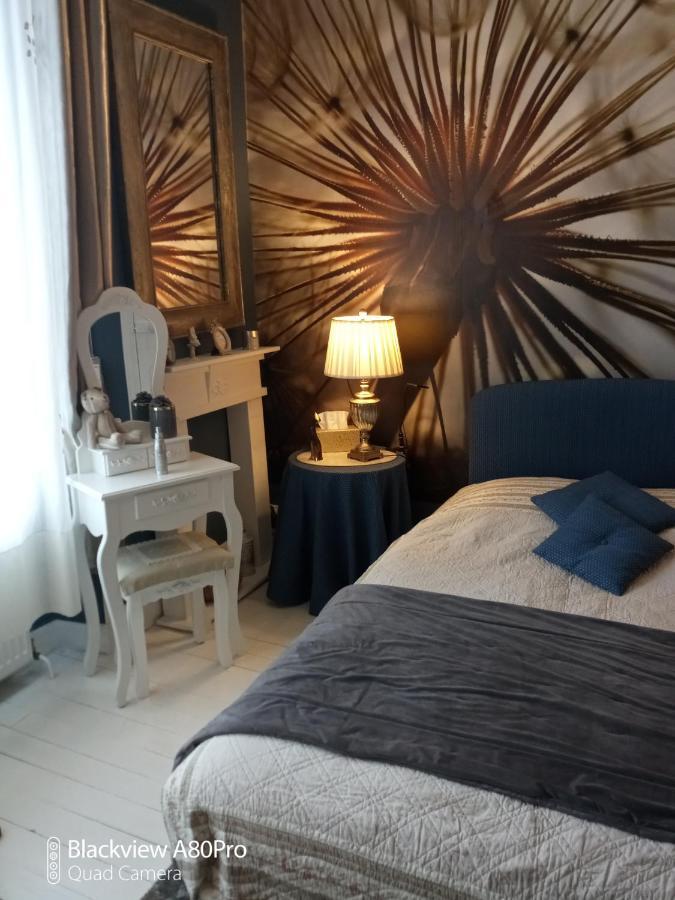 Chambre Bounty, B&B, Cuisine Privee, Lit Queen Size, Terrasse, Parking, Garage Olliergues Exterior foto
