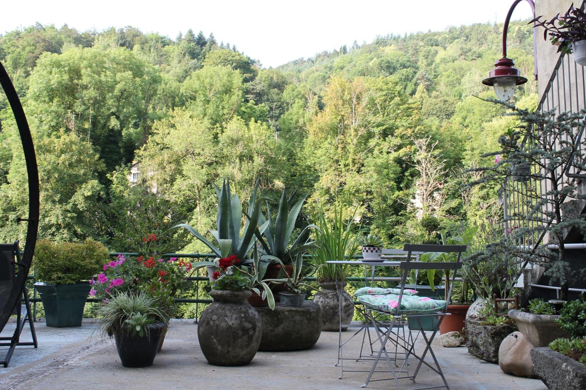 Chambre Bounty, B&B, Cuisine Privee, Lit Queen Size, Terrasse, Parking, Garage Olliergues Exterior foto