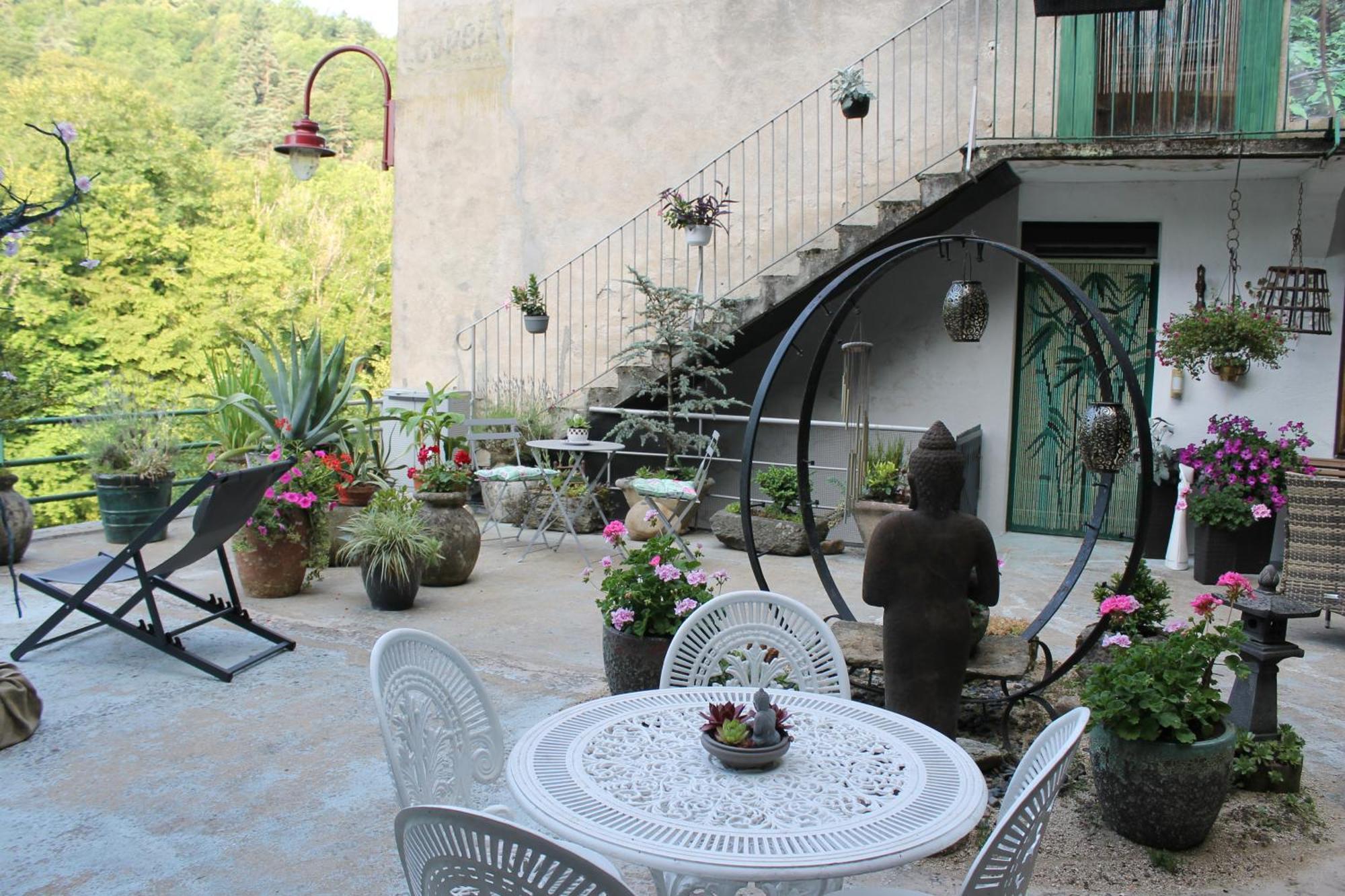Chambre Bounty, B&B, Cuisine Privee, Lit Queen Size, Terrasse, Parking, Garage Olliergues Exterior foto