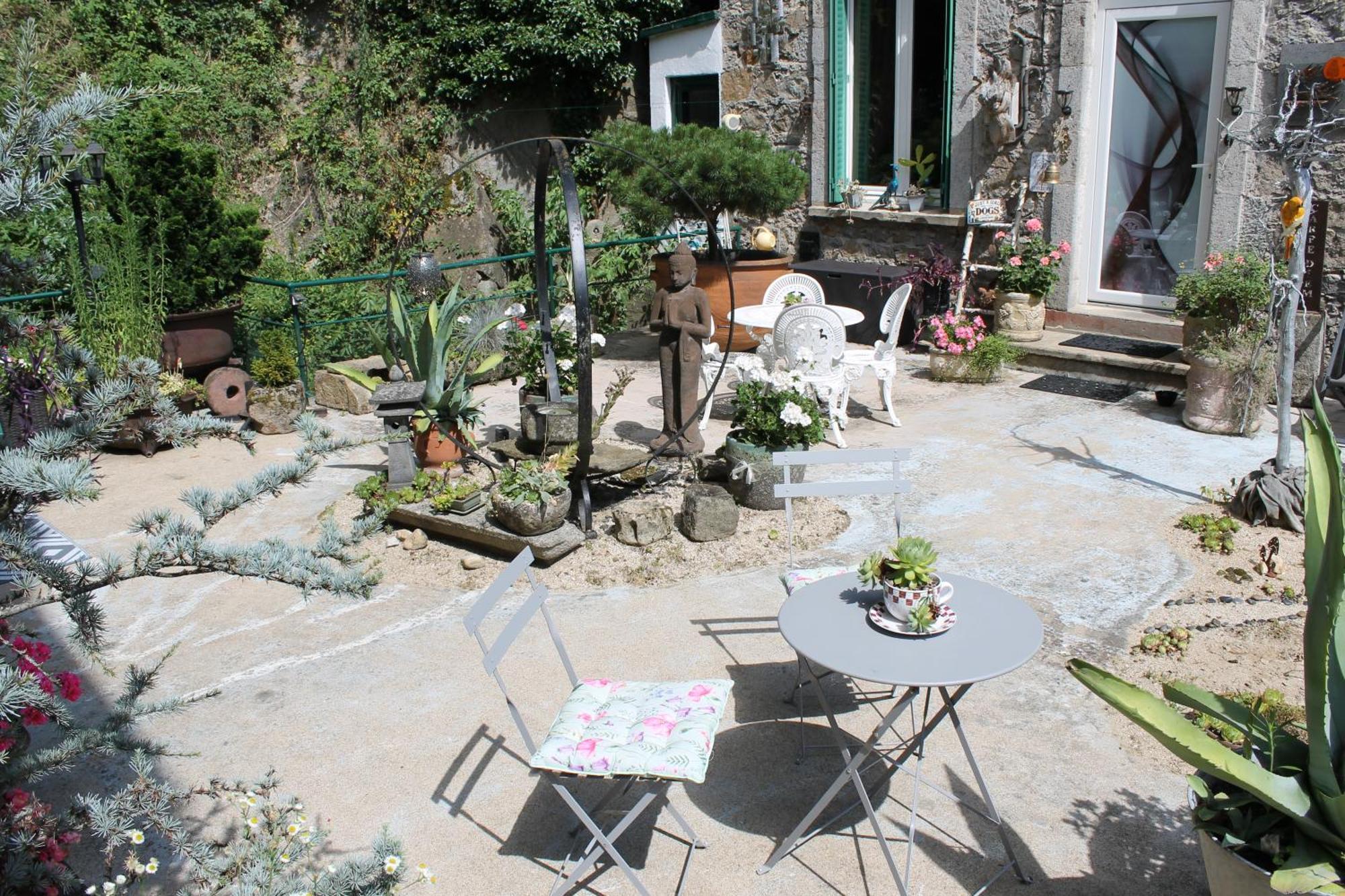 Chambre Bounty, B&B, Cuisine Privee, Lit Queen Size, Terrasse, Parking, Garage Olliergues Exterior foto